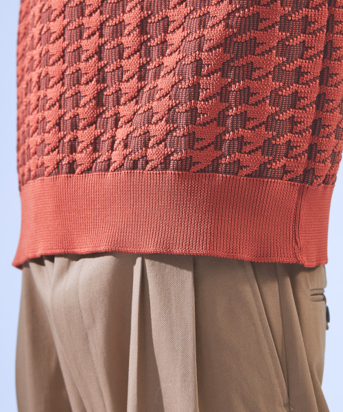 ABAHOUSE（アバハウス）の「ポリエステルジャガードモックネックニット（ニット/セーター・メンズ・ネイビー/ブラウン/オレンジ・44/46/48）」の9枚目の写真