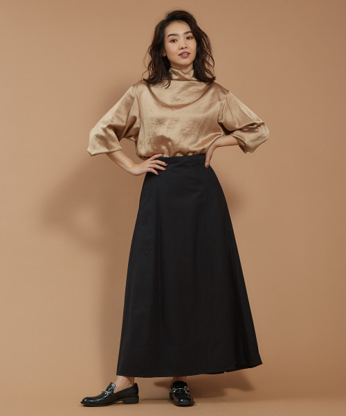 Abahouse Devinette（ドゥヴィネット）の「ドレープネックブラウス（シャツ/ブラウス・レディース・ベージュ/ネイビー・フリー）」の9枚目の写真