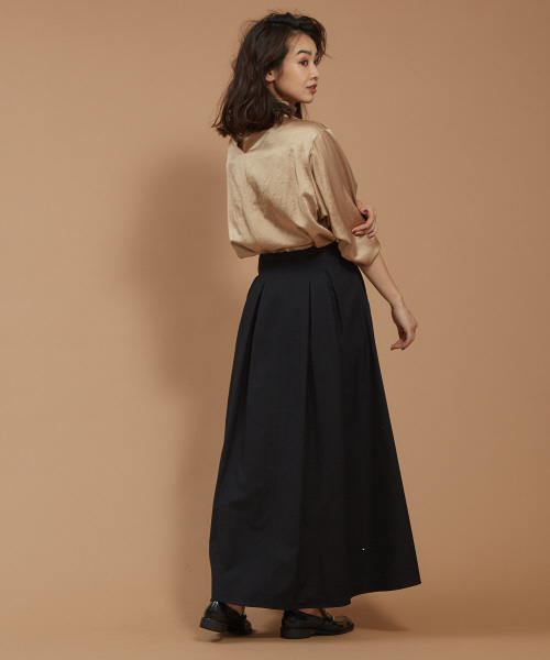 Abahouse Devinette（ドゥヴィネット）の「ドレープネックブラウス（シャツ/ブラウス・レディース・ベージュ/ネイビー・フリー）」の18枚目の写真