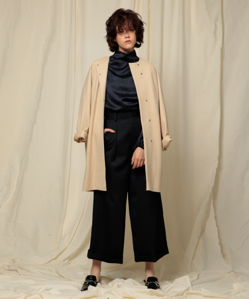 Abahouse Devinette（ドゥヴィネット）の「ドレープネックブラウス（シャツ/ブラウス・レディース・ベージュ/ネイビー・フリー）」の19枚目の写真