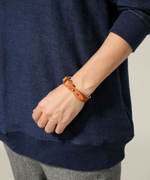 IL BISONTE（イルビゾンテ）の「IL BISONTE / イルビゾンテ : プレーンブレス #（ブレスレット・メンズ・ブラック/ブラウン/ベージュ・FREE）」の11枚目の写真