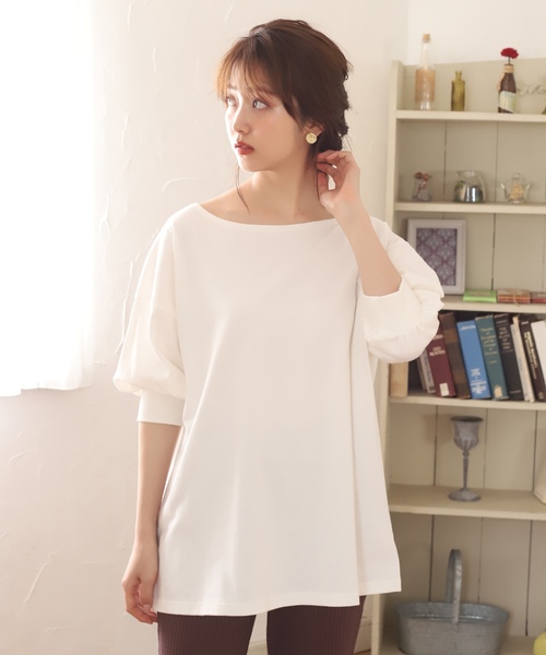 one after another NICE CLAUP(ワンアフターアナザーナイスクラップ)の「ワンショルダー2wayトップス(Tシャツ/カットソー・レディース・オフホワイト/ブラウン/テラコッタ/ベージュ/グリーン・FREE)」の2枚目の写真