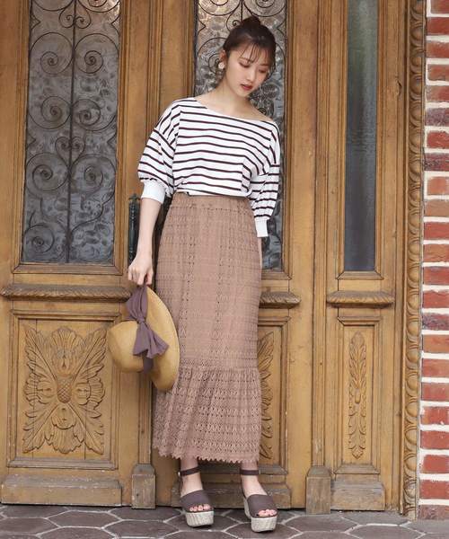 one after another NICE CLAUP(ワンアフターアナザーナイスクラップ)の「ワンショルダー2wayトップス(Tシャツ/カットソー・レディース・オフホワイト/ブラウン/テラコッタ/ベージュ/グリーン・FREE)」の8枚目の写真