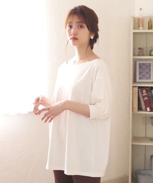 one after another NICE CLAUP(ワンアフターアナザーナイスクラップ)の「ワンショルダー2wayトップス(Tシャツ/カットソー・レディース・オフホワイト/ブラウン/テラコッタ/ベージュ/グリーン・FREE)」の10枚目の写真