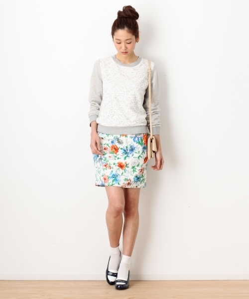 VIS（ビス）の「前身レース付裏毛プルオーバー（スウェット・レディース・グレー/ホワイト/ネイビー/グレー系その他/ホワイト系その他・MEDIUM）」の14枚目の写真