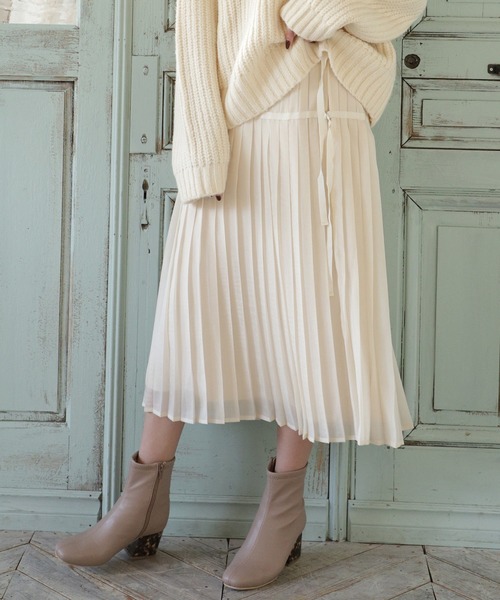 one after another NICE CLAUP（ワンアフターアナザーナイスクラップ）の「２枚セットプリーツスカート（スカート・レディース・アイボリー/ライトグレー/カーキ/ピンク・FREE）」の2枚目の写真