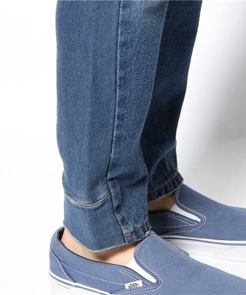 MORGAN HOMME（モルガンオム）の「カット＆ウーブンリラックスデニム/スウェットパンツ（デニムパンツ・メンズ・ホワイト/ネイビー・AL/LARGE/SMALL/MEDIUM）」の3枚目の写真