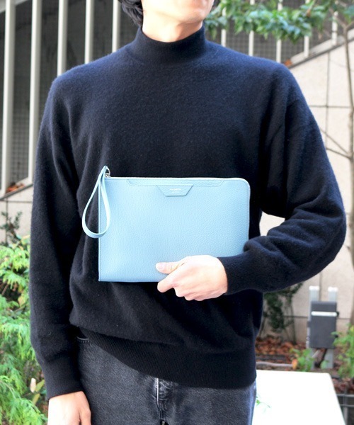 PELLE MORBIDA(ペッレモルビダ)の「Colore(コローレ)シンプルクラッチバッグ(クラッチバッグ・メンズ・チャコールグレー/サックスブルー/オレンジ/ブルー/ネイビー・FREE)」の7枚目の写真