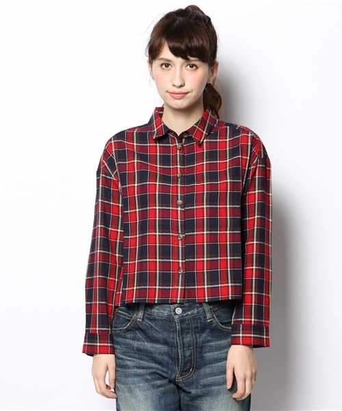 Ray BEAMS（レイビームス）の「Ray BEAMS / チェック クロップドシャツ（シャツ/ブラウス・レディース・ダークブラウン/ネイビー・ONE SIZE）」の3枚目の写真