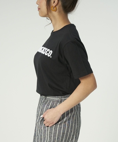 RUSTY(ラスティ)の「【RUSTY / ラスティ】レディースロゴ半袖Tシャツ / バックプリント(Tシャツ/カットソー・レディース・ネイビー/ホワイト×レッド/ホワイト系その他/ブラック/その他7・MEDIUM/LARGE)」の13枚目の写真