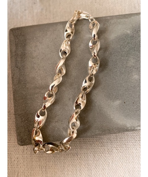 mou（モウ）の「S925 Twist chain bracelet（ブレスレット・レディース・シルバー・FREE）」の4枚目の写真