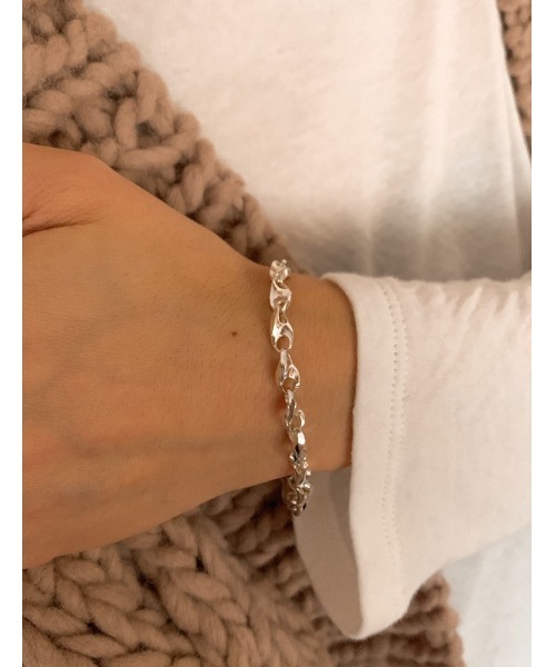 mou（モウ）の「S925 Twist chain bracelet（ブレスレット・レディース・シルバー・FREE）」の7枚目の写真