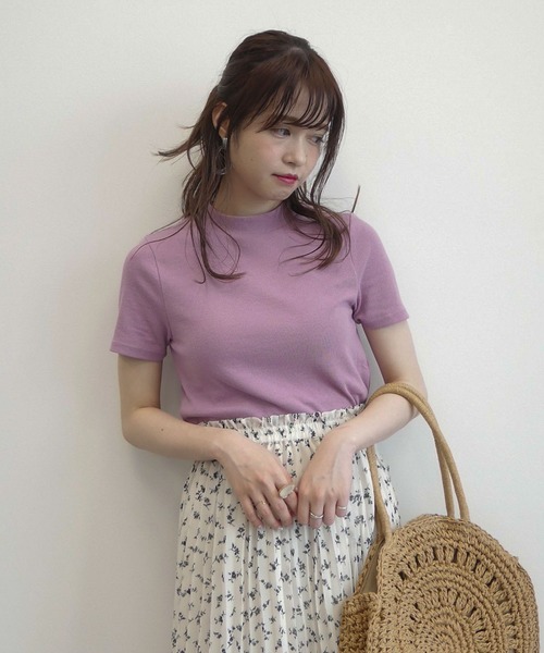 earth music&ecology（アースミュージックアンドエコロジー）の「テレコハイネックプルオーバー ＊（Tシャツ/カットソー・レディース・その他7/ブラック/アイボリー/ライトグリーン/サックスブルー/ブルー系その他2/ブラウン/ピンク・S/M）」の18枚目の写真