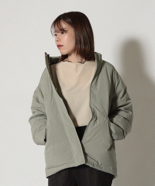 Cheek（チーク）の「フーディーシームレスショートダウン（ダウンジャケット/コート）」 WEAR