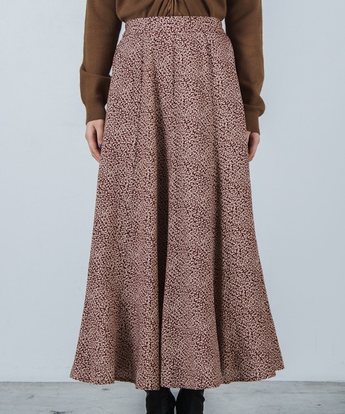 WEGO（ウィゴー）の「WEGO/フラワープリントロングフレアスカート（スカート・レディース・その他1・FREE）」の4枚目の写真