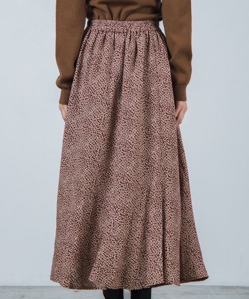 WEGO（ウィゴー）の「WEGO/フラワープリントロングフレアスカート（スカート・レディース・その他1・FREE）」の3枚目の写真