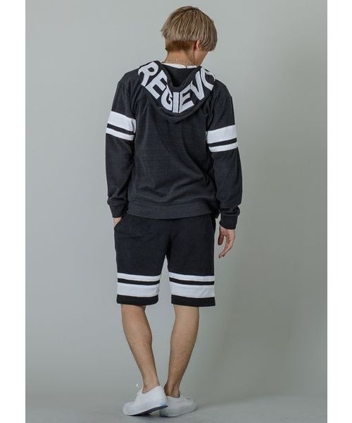 REGIEVO（レジエボ）の「REGIEVO 上品な大人のパイルショートパンツ（スウェットパンツ・メンズ・ブラック/オフホワイト・S/M/L/XL）」の3枚目の写真