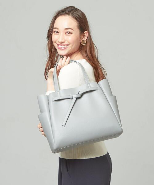 closet story（クローゼットストーリー）の「＜closet story（クローゼットストーリー）＞ ムスビベルト トートバッグ（トートバッグ・レディース・ライトグレー/ベージュ/モカ・FREE）」の2枚目の写真