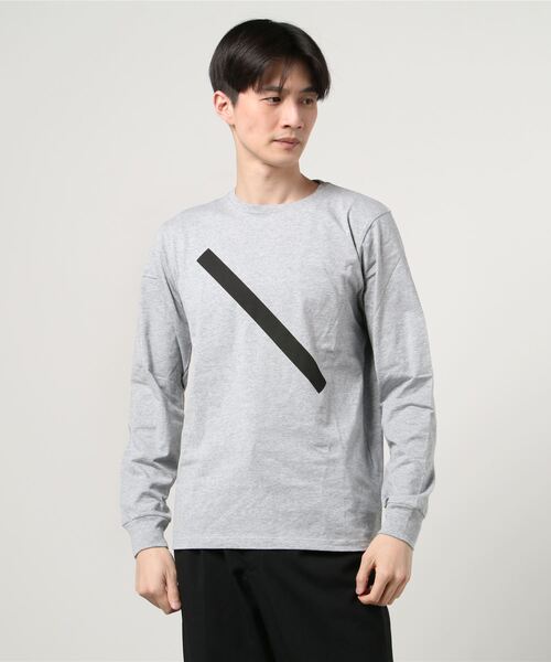 Saturdays NYC(サタデーズ ニューヨークシティ )の「Slash L/S Tee P(Tシャツ/カットソー・メンズ・グレー/ブラック・X-SMALL/S/M/L/XL)」の2枚目の写真