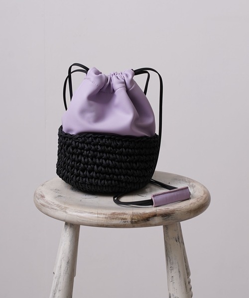 Laugoa(ラウゴア)の「VLA ショルダー かごバッグ(かごバッグ・レディース・ブラック/パープル/シルバー/アイボリー・9)」の1枚目の写真