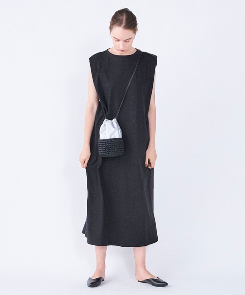 Laugoa(ラウゴア)の「VLA ショルダー かごバッグ(かごバッグ・レディース・ブラック/パープル/シルバー/アイボリー・9)」の17枚目の写真