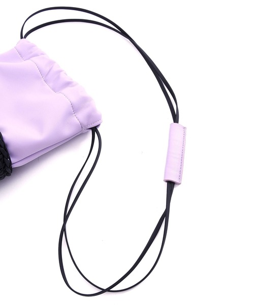 Laugoa(ラウゴア)の「VLA ショルダー かごバッグ(かごバッグ・レディース・ブラック/パープル/シルバー/アイボリー・9)」の19枚目の写真