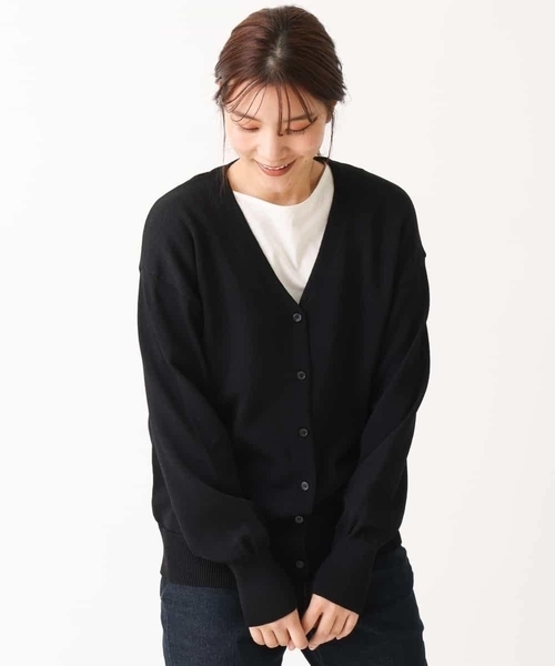 a.v.v（アーヴェヴェ）の「【洗える/アンサンブル対応】Ｖネックカーディガン（カーディガン/ボレロ・レディース・ライトイエロー/ブラック/ホワイト・36/40/34/42/38）」の17枚目の写真
