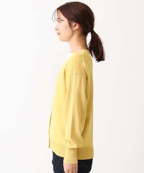 a.v.v（アーヴェヴェ）の「【洗える/アンサンブル対応】Ｖネックカーディガン（カーディガン/ボレロ・レディース・ライトイエロー/ブラック/ホワイト・36/40/34/42/38）」の13枚目の写真