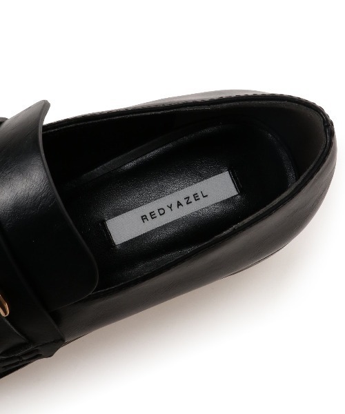 REDYAZEL（レディアゼル）の「スクエアトゥビット付きローファー（その他シューズ・レディース・ベージュ/ブラック・SMALL/MEDIUM/LARGE）」の3枚目の写真