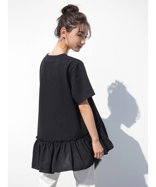 AMERICAN HOLIC（アメリカンホリック）の「異素材切り替え裾フリルカットプルオーバー ＊●（Tシャツ/カットソー・レディース・ブラック/オフホワイト・MEDIUM/LARGE）」の3枚目の写真