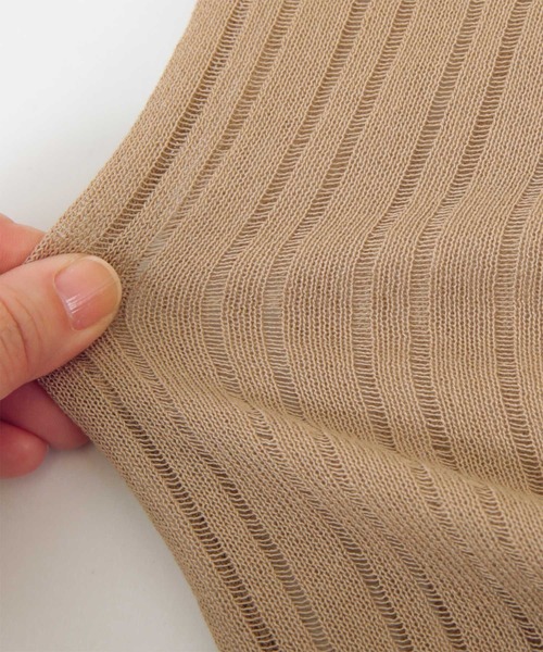 titivate（ティティベイト）の「ｼｱｰﾘﾌﾞﾆｯﾄﾄｯﾌﾟｽ/ｶｰﾃﾞｨｶﾞﾝ（アンサンブル・レディース・グレイッシュベージュ/オレンジ/ライトベージュ・M/S）」の6枚目の写真