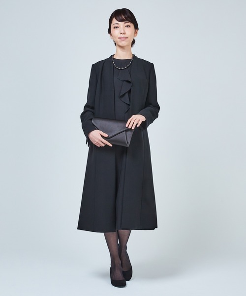 form forma(フォルムフォルマ)の「【卒入学式にも使える】【喪服】ノーカラー ブラックフォーマルロングジャケット/卒業式(卒園式)入学式(入園式)七五三・お宮参り(ワンピース・レディース・ブラック・13号/11号/9号/7号)」の5枚目の写真