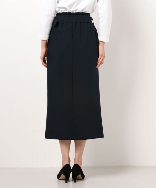 N.(N. Natural Beauty Basic)(エヌエヌナチュラルビューティーベーシック)の「クルミベルトハイウエストタイトスカートⅡ(スカート・レディース・ライトグリーン/ネイビー/ベージュ・SMALL/MEDIUM)」の5枚目の写真