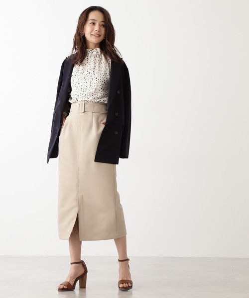 N.(N. Natural Beauty Basic)(エヌエヌナチュラルビューティーベーシック)の「クルミベルトハイウエストタイトスカートⅡ(スカート・レディース・ライトグリーン/ネイビー/ベージュ・SMALL/MEDIUM)」の14枚目の写真