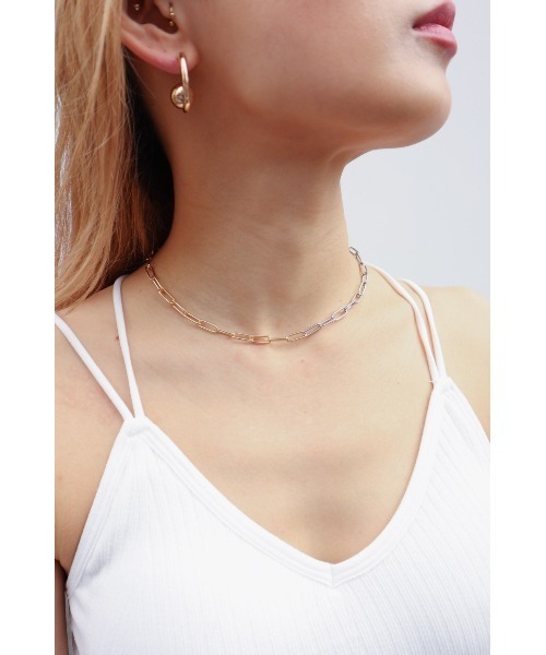 FIG&VIPER(フィグアンドバイパー)の「バイカラーチェーンネックレス(ネックレス・レディース・ゴールド・FREE)」の4枚目の写真