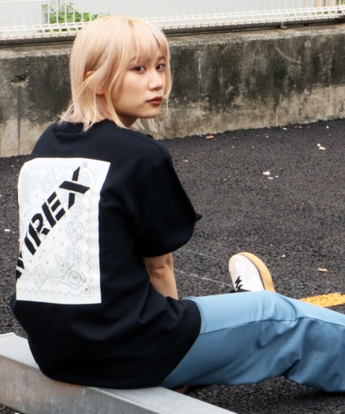 【直営店限定】バンダナプリント ボックスロゴティーシャツ/ BANDANA PRINT BOX LOGO T-SHIRT 【直営店限定】バンダナプリント ボックスロゴティーシャツ/ BANDANA PRINT BOX LOGO T-SHIRT