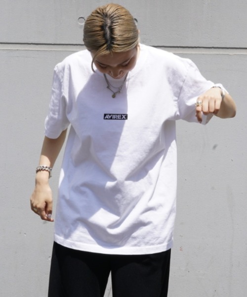 AVIREX（アヴィレックス）の「【WEB&DEPOT限定】バンダナプリント ボックスロゴティーシャツ/ BANDANA PRINT BOX LOGO T-SHIRT（Tシャツ/カットソー・レディース・ブラック/レッド/クリアレッド/ブラック系その他/ネイビー/ブルー・MEDIUM/LARGE/X-LARGE/XX-LARGE）」の10枚目の写真