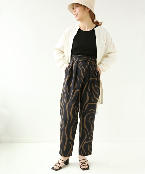 Simplicite（サンプリシテ）の「ジオメトリック タックパンツ◆（その他パンツ・レディース・ブラック/ベージュ・FREE）」の21枚目の写真