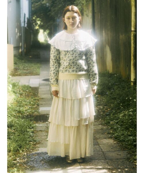 merry jenny(メリージェニー)の「flower gardenジャガードニット(ニット/セーター・レディース・オフホワイト/ネイビー/ブラウン・FREE)」の6枚目の写真