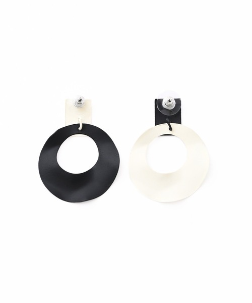 Narcissus（ナルシス）の「【Narcissus】モノトーンピアス（ピアス（両耳用）・レディース・ブラック・FREE）」の5枚目の写真