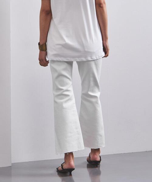 UNITED ARROWS（ユナイテッドアローズ）の「＜UNITED ARROWS＞フレア デニムパンツ W（デニムパンツ・レディース・ホワイト/ブラック/コバルトブルー・34/36/38）」の4枚目の写真