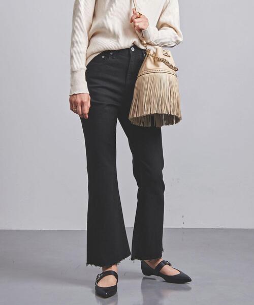 UNITED ARROWS（ユナイテッドアローズ）の「＜UNITED ARROWS＞フレア デニムパンツ W（デニムパンツ・レディース・ホワイト/ブラック/コバルトブルー・34/36/38）」の13枚目の写真