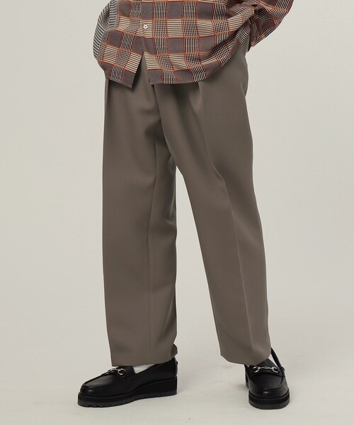 tk.TAKEO KIKUCHI（ティーケータケオキクチ）の「◆トリプルクロスインタックパンツ（その他パンツ・メンズ・ブラウン系/サックスブルー/ブラック・01/02/03）」の6枚目の写真