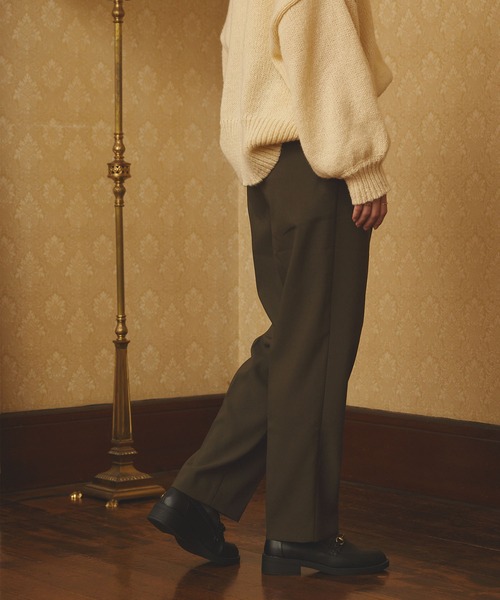 PURIL（ピュリル）の「【PURIL】TRセンタープレス タック入りテーパードパンツ（スラックス・レディース・ブラウン/カーキ/ボルドー・S/M）」の21枚目の写真