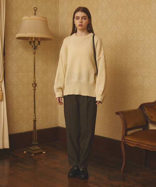 PURIL（ピュリル）の「【PURIL】TRセンタープレス タック入りテーパードパンツ（スラックス・レディース・ブラウン/カーキ/ボルドー・S/M）」の19枚目の写真