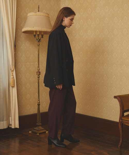 PURIL（ピュリル）の「【PURIL】TRセンタープレス タック入りテーパードパンツ（スラックス・レディース・ブラウン/カーキ/ボルドー・S/M）」の8枚目の写真