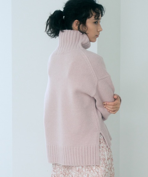 ANAYI（アナイ）の「【WEB限定カラー】ウールカシミヤドロップショルダー プルオーバー（ニット/セーター・レディース・オフホワイト/パープル/マルチ/ピンク/キャメル/チャコールグレー・38）」の10枚目の写真