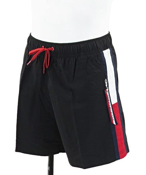 TOMMY HILFIGER(トミーヒルフィガー)の「【TOMMY HILFIGER/トミーヒルフィガー】サイドライン スイムショーツ(水着・メンズ・ブラック/ネイビー・S/M)」の8枚目の写真