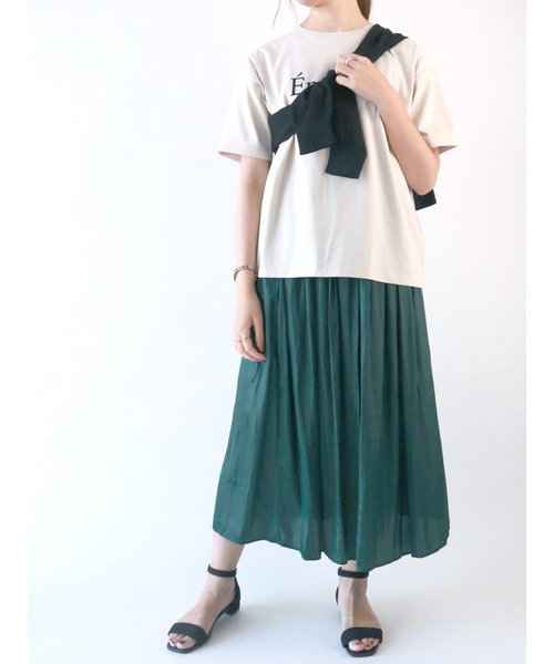 Te chichi（テチチ）の「フロッキーロゴTシャツ（Tシャツ/カットソー・レディース・ベージュ/モカ/チャコール・ﾌﾘ-）」の8枚目の写真