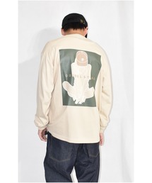 Crouch Girl Tシャツ